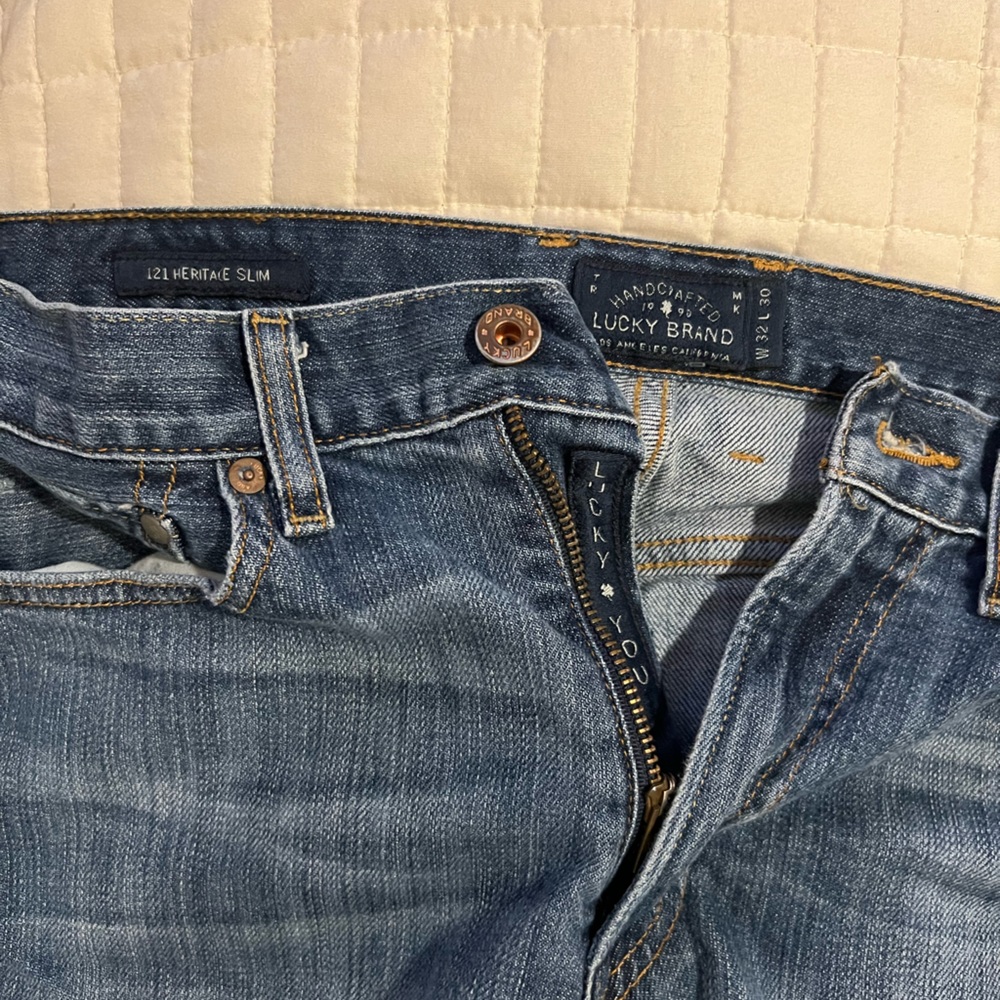 Lucky Brand 121 Heritage Slim 32/30